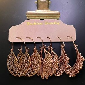 NIP boho Fashion Jewelry earrings